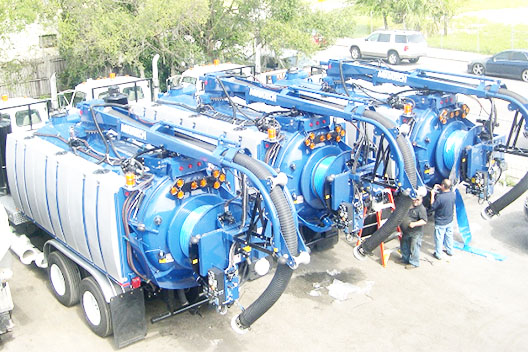 Dịch vụ hút hầm cầu quận 12 uy tín, chất lượng Công ty vệ sinh môi trường Hoàng Đình 2 can-su-dung-dich-vu-hut-ham0cau-khi-nao-la-tot-nhat?