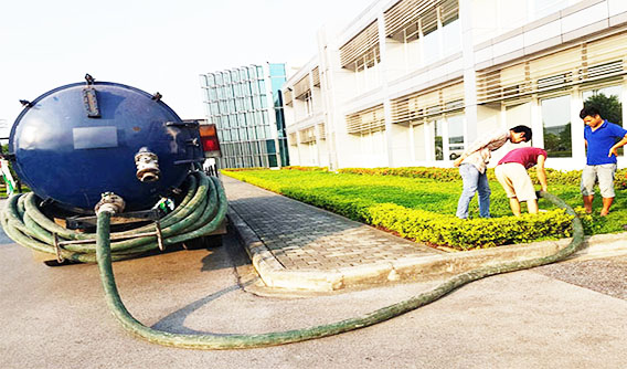 Hút hầm cầu xã Bình Mỹ Huyện Bắc Tân Uyên uy tín, giá rẻ nhất 2 chung-toi-nhan-hut-ham-cau-chuyen-nghiep