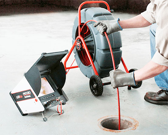 Dịch vụ thông cống hút hầm cầu xã Đá Bạc huyện Châu Đức BRVT 2 dich-vu-thong-cong-hut-ham-cau-tai-cong-ty-hoang-dinh