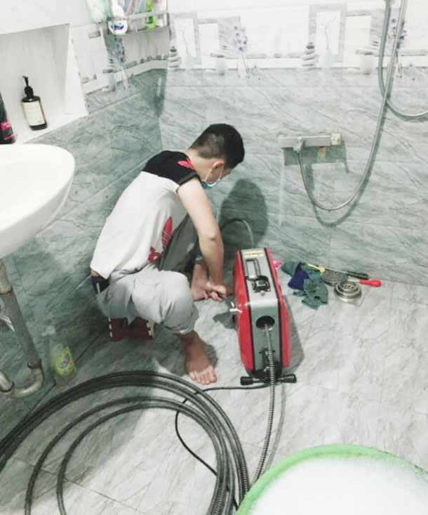 Công ty hút hầm cầu thông cống nghẹt tại Bình Dương uy tín số 1 12 quy-trinh-lam-viec-cua-dich-vu-hut-ham-cau-tai-kieng-giang-cua-hoang-dinh