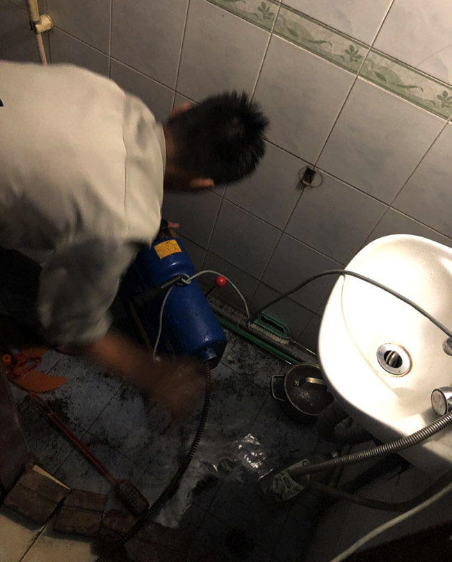 Công ty thông cống nghẹt hút hầm cầu Trà Vinh giá rẻ chất lượng số 1 5 cong-ty-thong-cong-nghet-tra-vinh