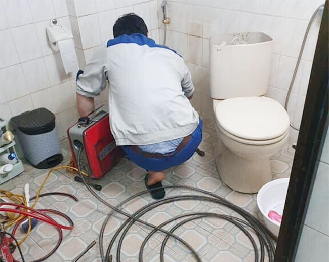 Công ty thông cống nghẹt hút hầm cầu Trà Vinh giá rẻ chất lượng số 1 7 thong-ong-thoat-nuoc-tra-vinh