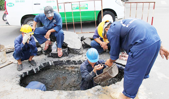 Dịch vụ thông cống thoát nước hút bồn cầu Dầu Tiếng nhanh gọn, hiệu quả 3 cong-ty-ve-sinh-moi-truong-hoang-dinh-duoc-nhieu-ngươi-dan-lua-chon