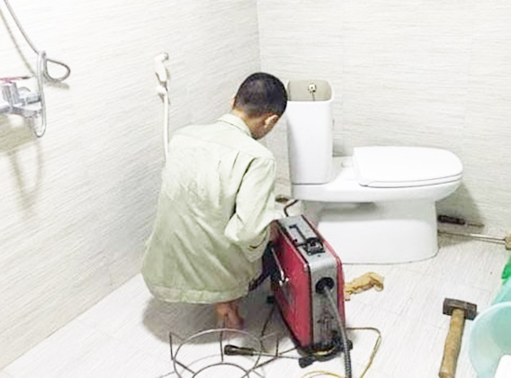 Dịch vụ thông cống thoát nước hút bồn cầu quận Tân Bình uy tín, chất lượng 5 thong-cong-hut-bon-cau-khong-duc-pha